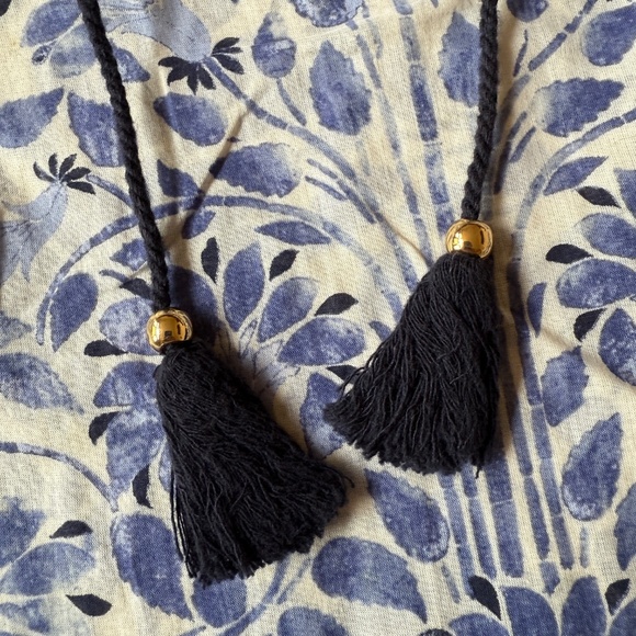 TORY BURCH TOP FLORAL EMBROIDERED TIE TASSEL PEASANT COTTON BOHEMIAN ARTSY 6 - Picture 8 of 12